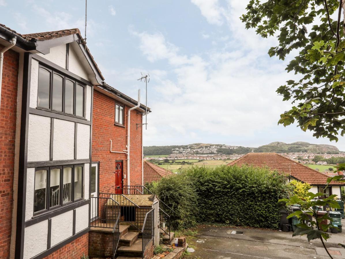 39 Alwen Drive Daire Rhôs-on-Sea Dış mekan fotoğraf