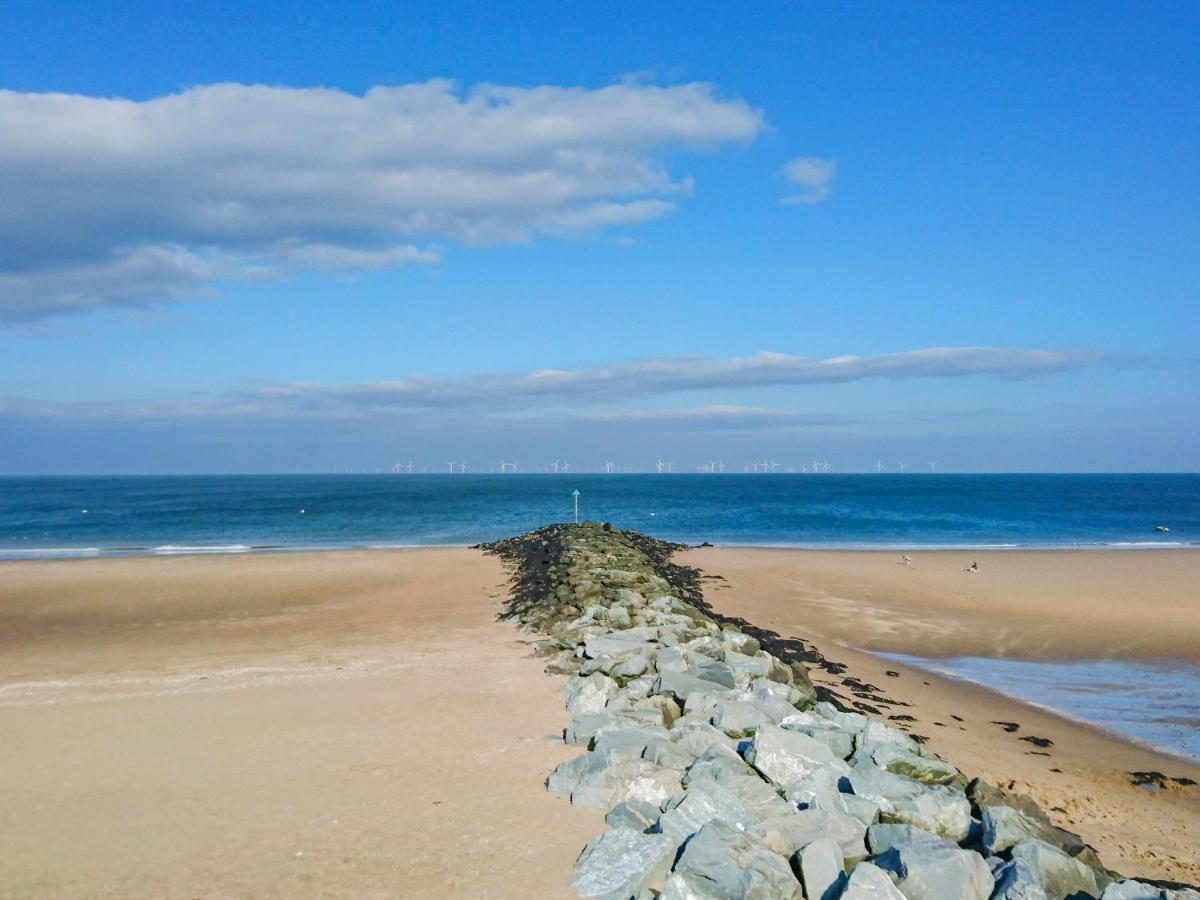 39 Alwen Drive Daire Rhôs-on-Sea Dış mekan fotoğraf